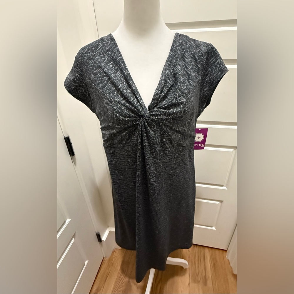 NWT. Soybu Sport. Every Day Dress. Black & White. Size Large.